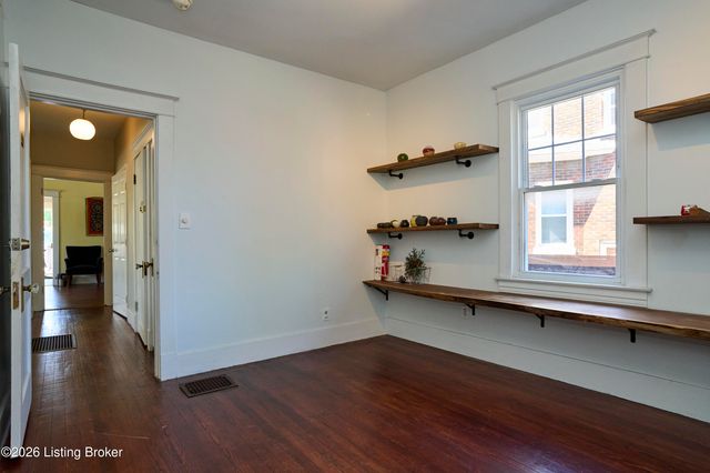 3003 Dixie Hwy, Louisville, KY 40216