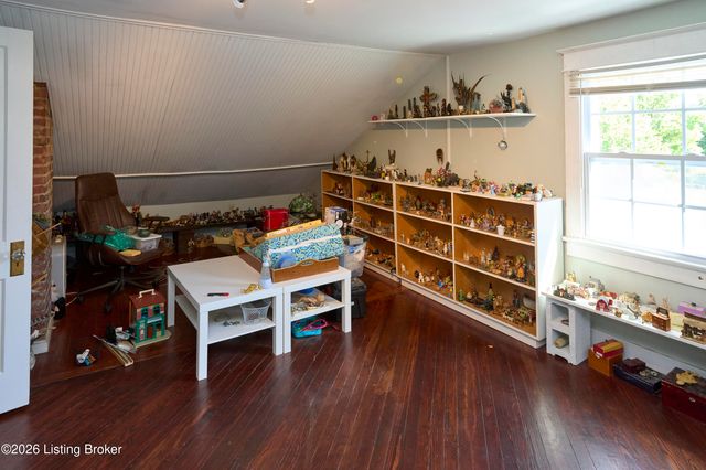 3003 Dixie Hwy, Louisville, KY 40216