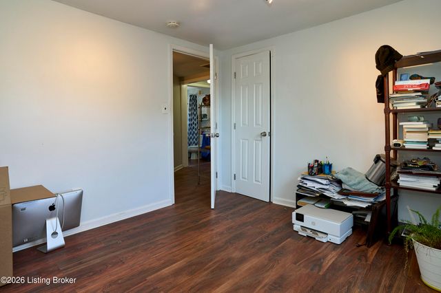 3003 Dixie Hwy, Louisville, KY 40216
