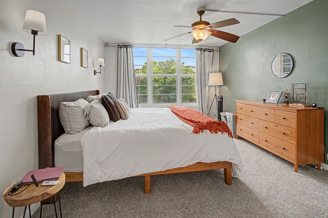 3930 Oaks Clubhouse Drive 304, Pompano Beach, FL 33069