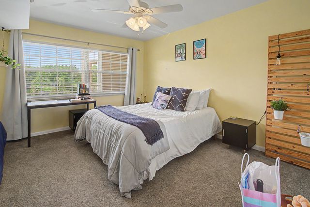 3930 Oaks Clubhouse Drive 304, Pompano Beach, FL 33069