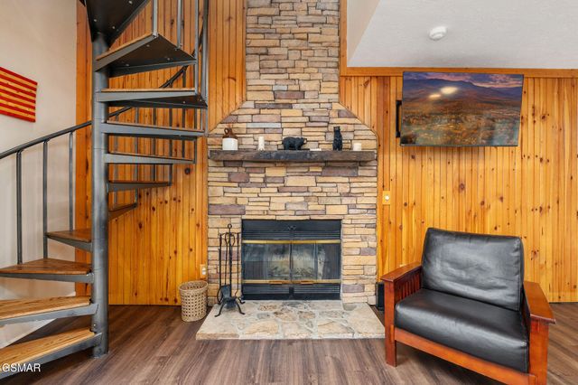 3710 Weber Road, Gatlinburg, TN 37738