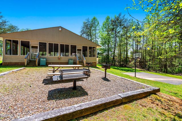 3710 Weber Road, Gatlinburg, TN 37738