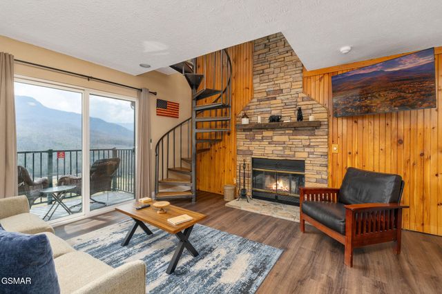 3710 Weber Road, Gatlinburg, TN 37738