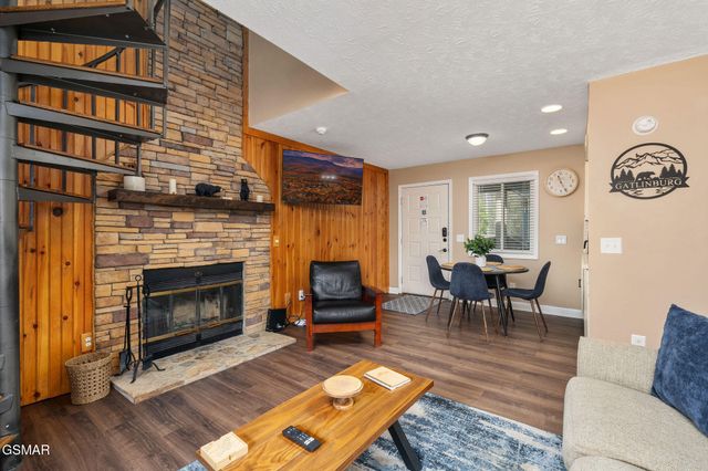 3710 Weber Road, Gatlinburg, TN 37738