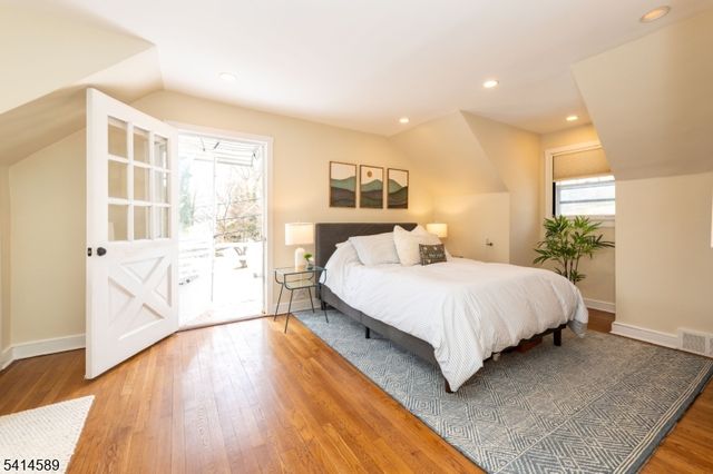 72 Maplewood Ave, Maplewood Twp., NJ 07040