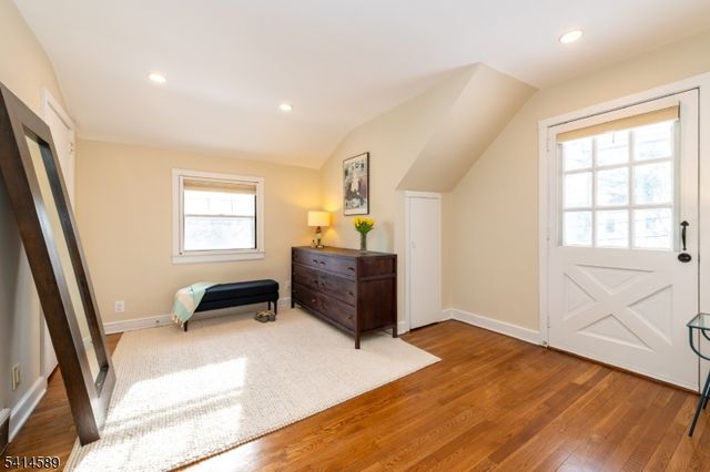 72 Maplewood Ave, Maplewood Twp., NJ 07040