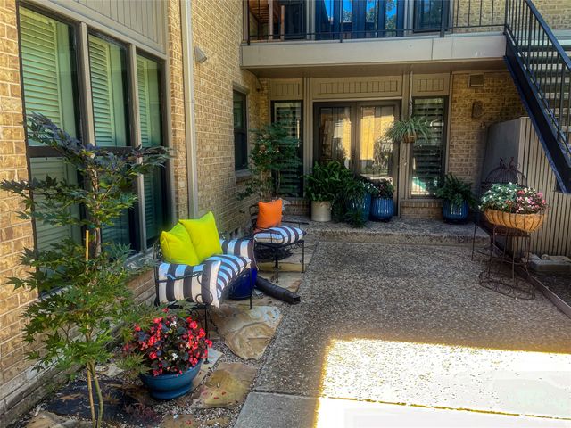 10719 Villager Road A, Dallas, TX 75230