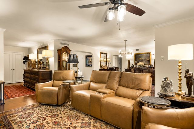 10719 Villager Road A, Dallas, TX 75230