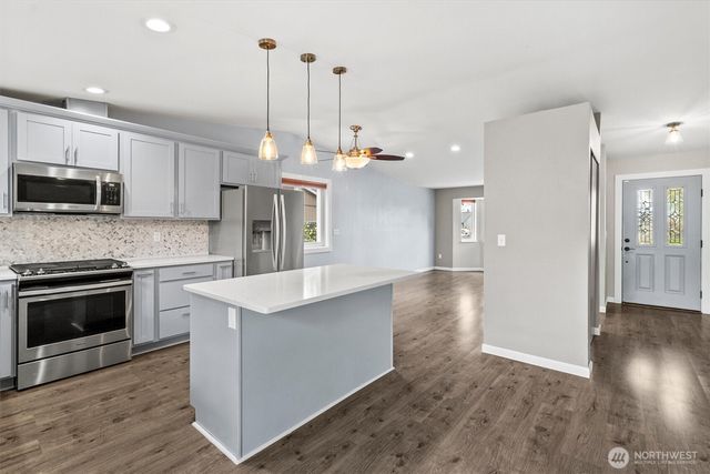 914 S 28th Street, Mount Vernon, WA 98274