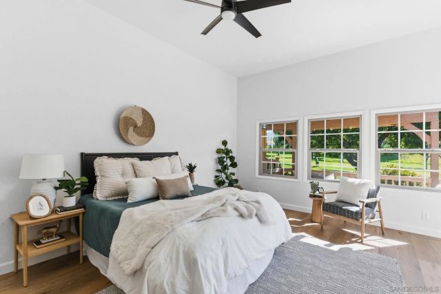 8665 Circle R Valley LN, Escondido, CA 92026