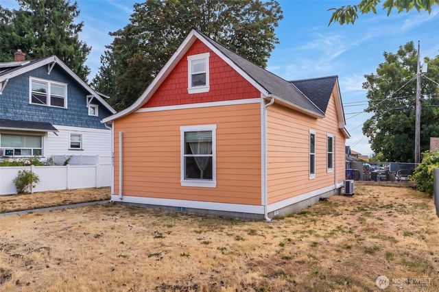 3631 E Spokane Street, Tacoma, WA 98404