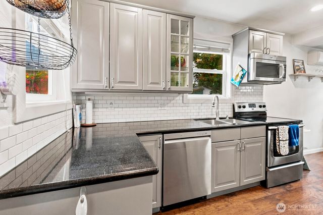 3631 E Spokane Street, Tacoma, WA 98404