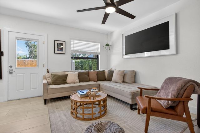 1501 NE 7th Avenue 5, Fort Lauderdale, FL 33304