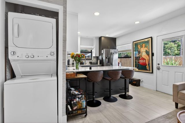 1501 NE 7th Avenue 5, Fort Lauderdale, FL 33304