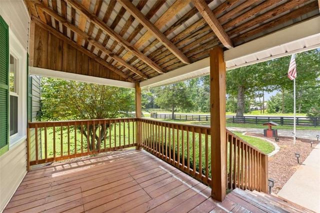 6806 Shoal Creek Road, Clermont, GA 30527