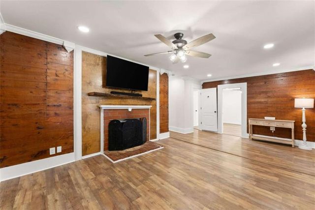 6806 Shoal Creek Road, Clermont, GA 30527