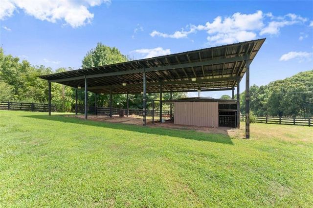 6806 Shoal Creek Road, Clermont, GA 30527