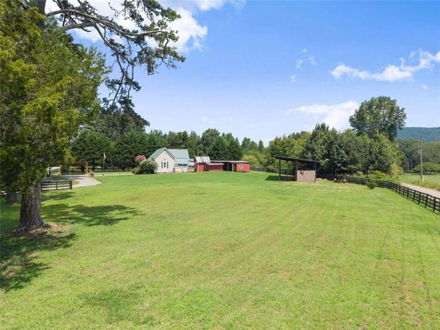 6806 Shoal Creek Road, Clermont, GA 30527