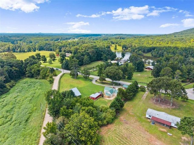 6806 Shoal Creek Road, Clermont, GA 30527