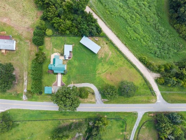 6806 Shoal Creek Road, Clermont, GA 30527