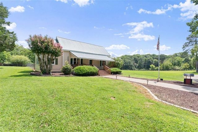 6806 Shoal Creek Road, Clermont, GA 30527