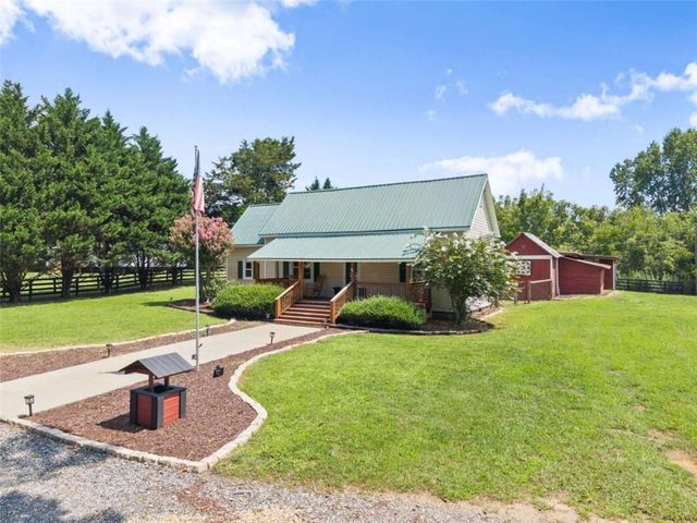 6806 Shoal Creek Road, Clermont, GA 30527