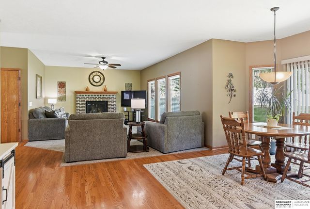 10058 Shannon Road, La Vista, NE 68128