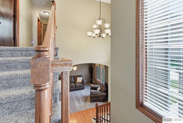 10058 Shannon Road, La Vista, NE 68128