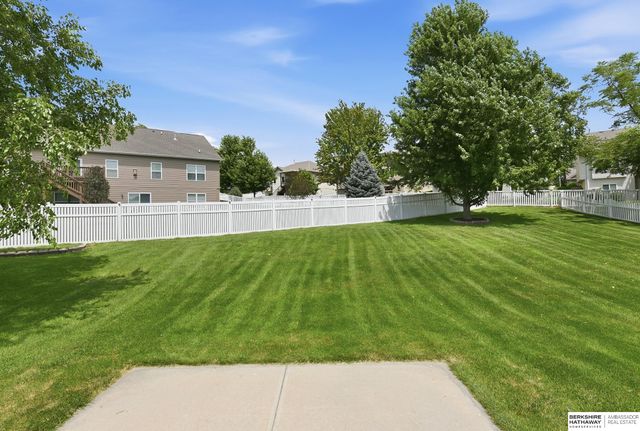 10058 Shannon Road, La Vista, NE 68128
