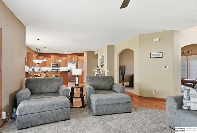 10058 Shannon Road, La Vista, NE 68128