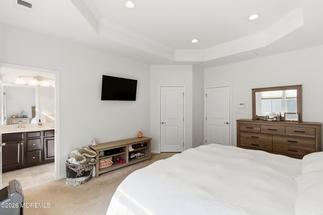 302 Bayside Court 302, South Amboy, NJ 08879