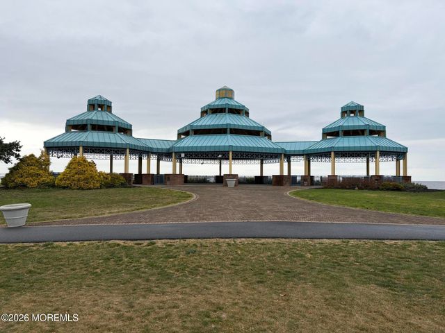 302 Bayside Court 302, South Amboy, NJ 08879