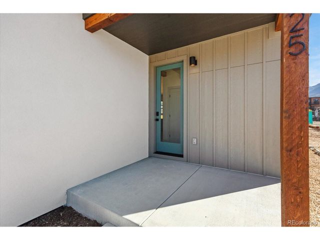 125 Confluence Rd, Salida, CO 81201