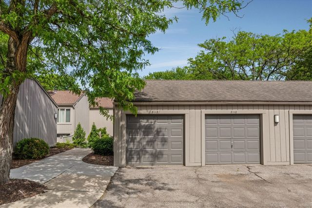 2112 Overlook Court, Ann Arbor, MI 48103