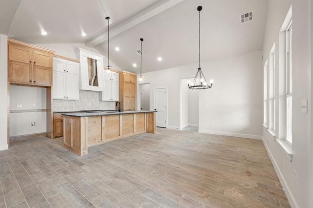 1232 Tawny Hills Road, Piedmont, OK 73078