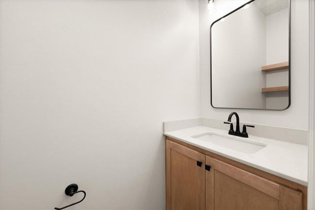 1232 Tawny Hills Road, Piedmont, OK 73078