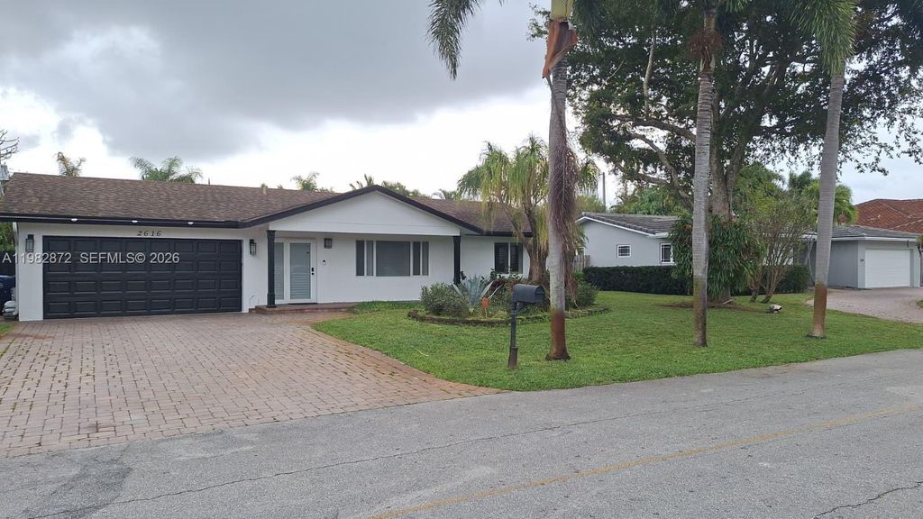 2616 NW 7th Ave, Wilton Manors, FL 33311