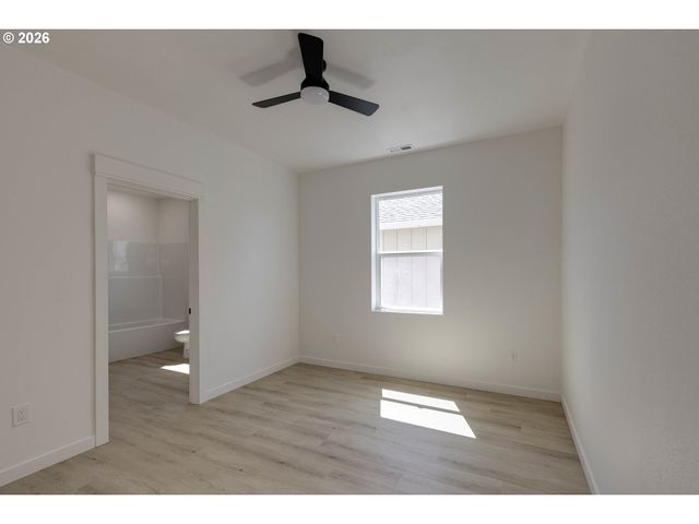 4807 Se INA Ave, Milwaukie, OR 97267