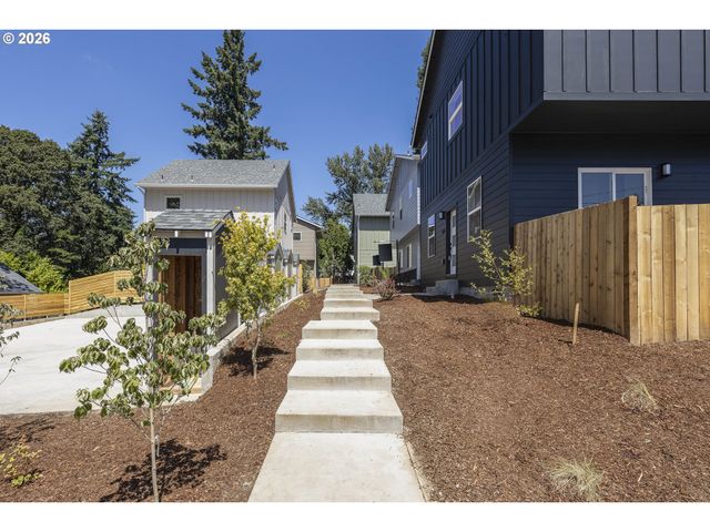 4807 Se INA Ave, Milwaukie, OR 97267