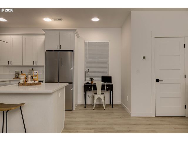 4807 Se INA Ave, Milwaukie, OR 97267