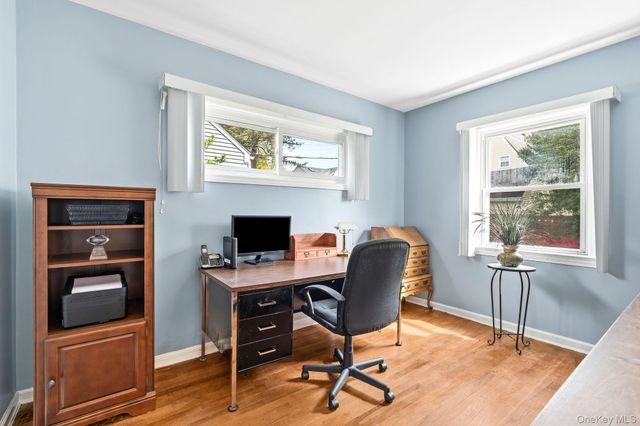 95 Smith Avenue, White Plains, NY 10605