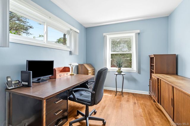 95 Smith Avenue, White Plains, NY 10605