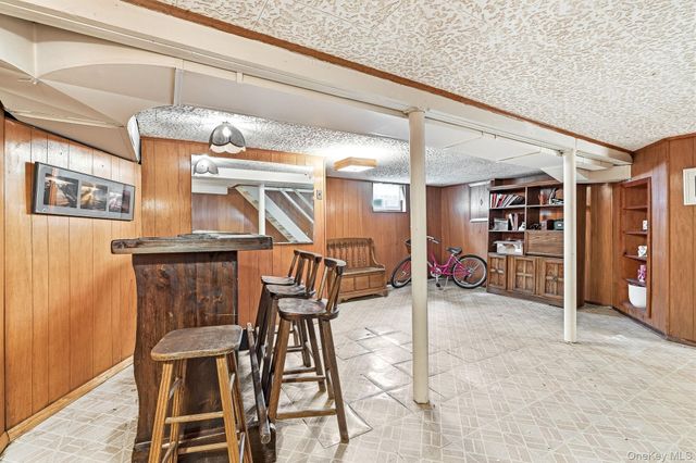 95 Smith Avenue, White Plains, NY 10605