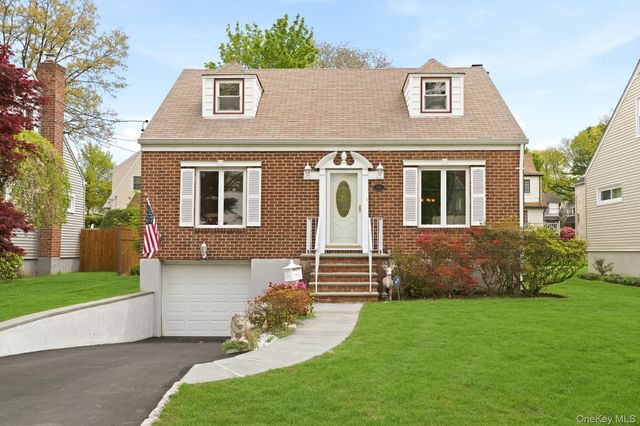 95 Smith Avenue, White Plains, NY 10605