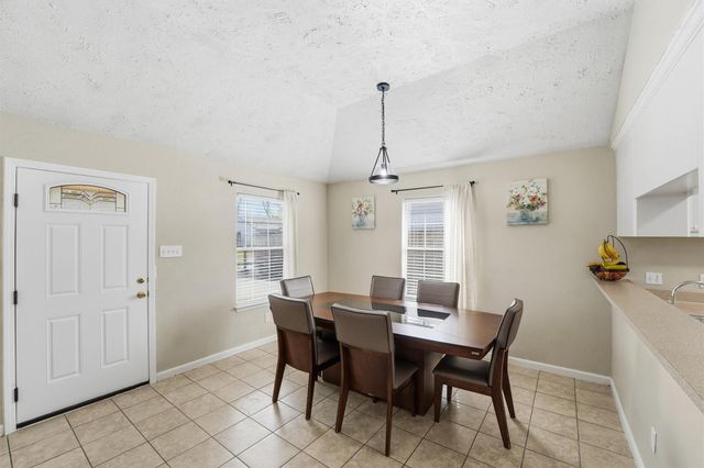 7125 Farnsworth Street, Houston, TX 77022