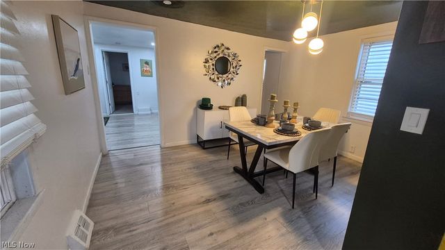 2110 Willey Avenue, Cleveland, OH 44113