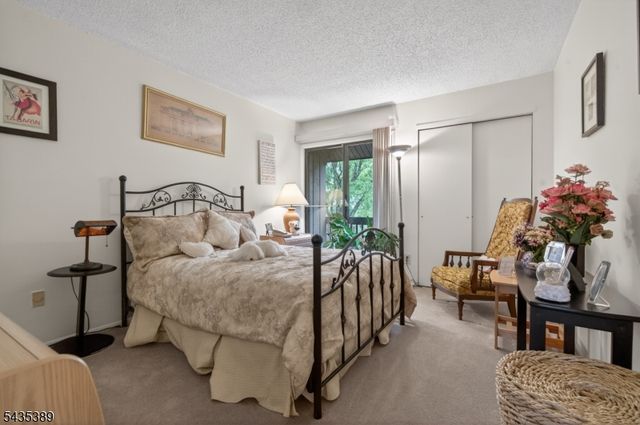 108 Westgate Dr, Edison Twp., NJ 08820