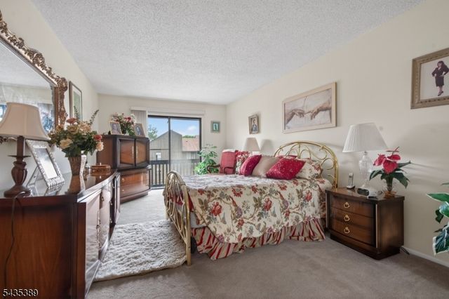 108 Westgate Dr, Edison Twp., NJ 08820