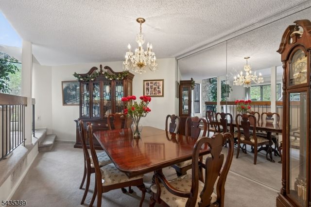 108 Westgate Dr, Edison Twp., NJ 08820